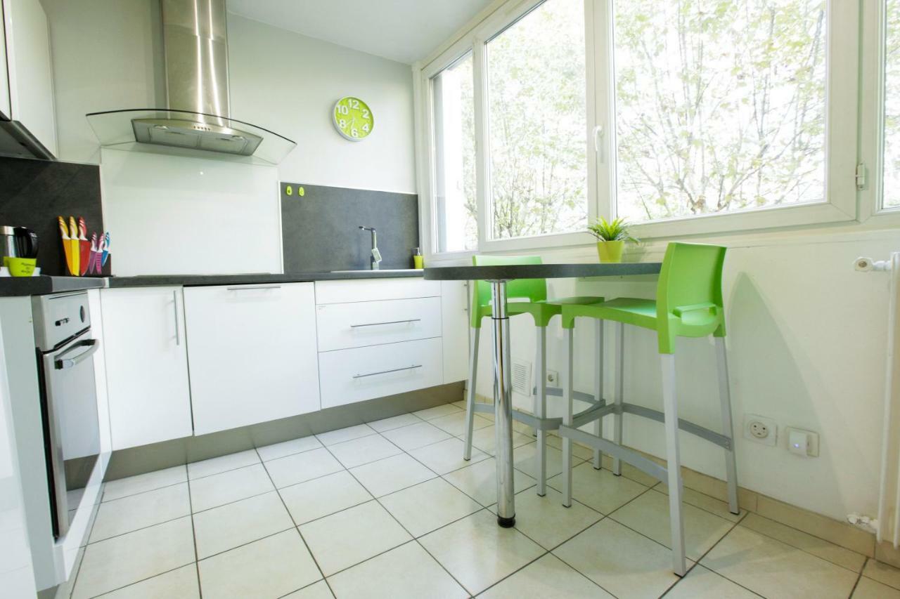 Le Celestay Villeurbanne Exterior foto