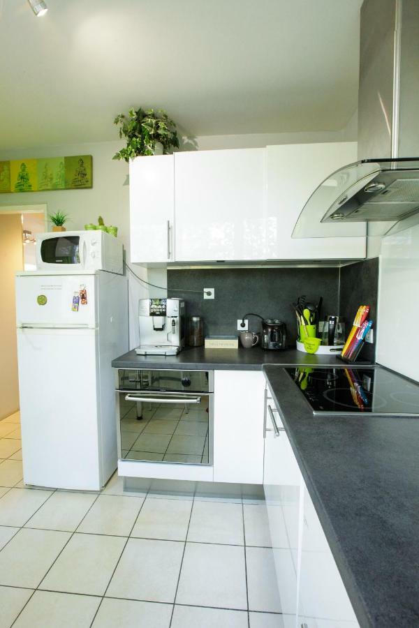 Le Celestay Villeurbanne Exterior foto
